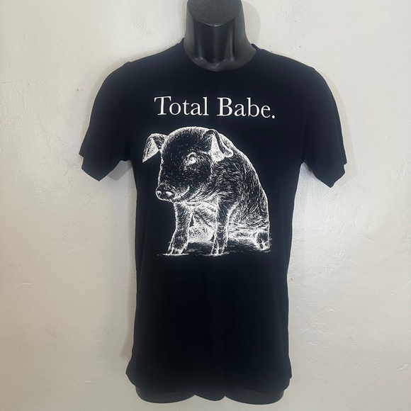 Swish Embassy Total Babe T Shirt Small Gently worn 50% polyester / 25% cotton - Picture 1 of 3